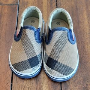 Burberry baby shoes size 19/4
